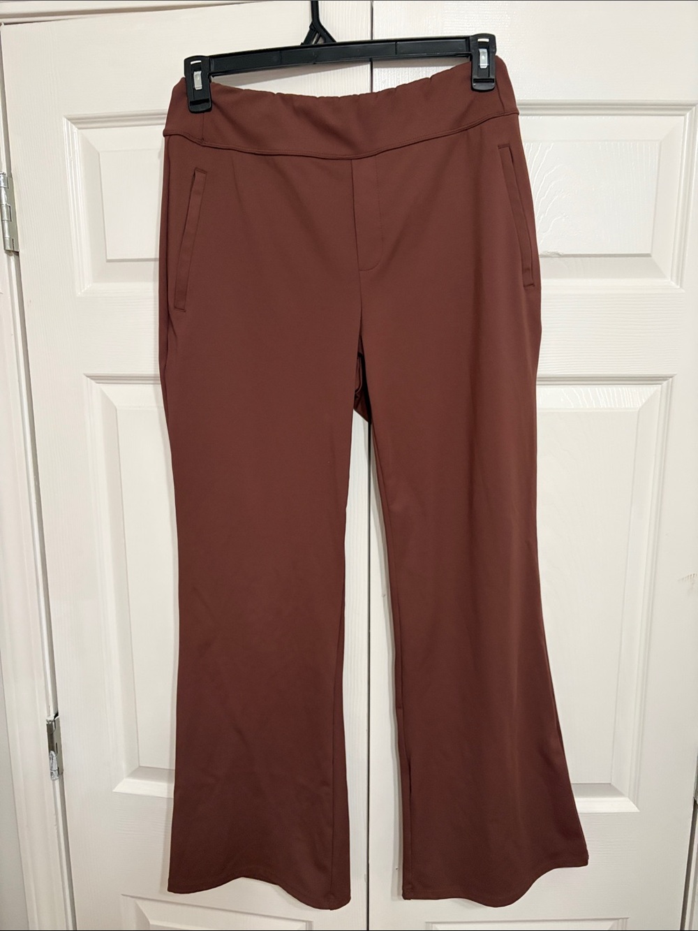 HALARA Women's Bootcut Pants in Rust